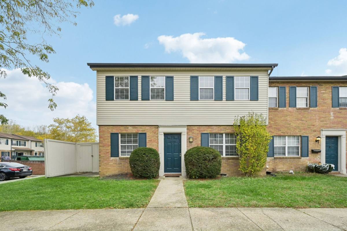 Apartment for rent at 1911 Kendall Place, Grove City, OH 43123