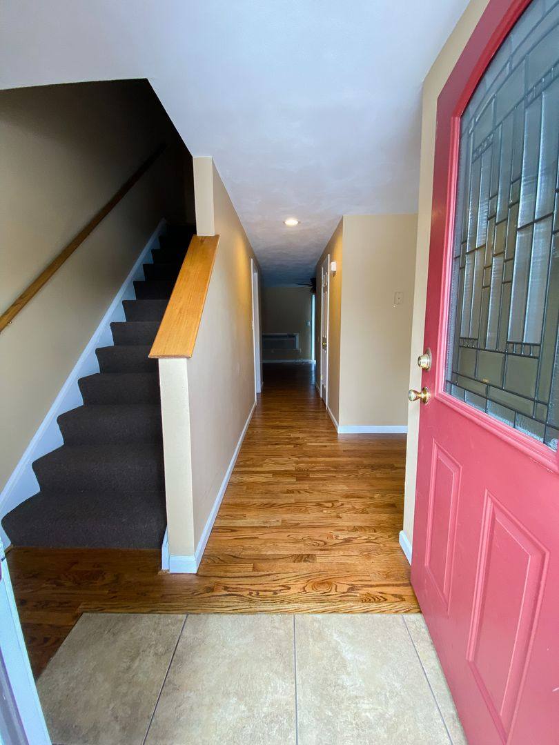 Apartment for rent at 209 Robert Dr, Syracuse, NY 13210