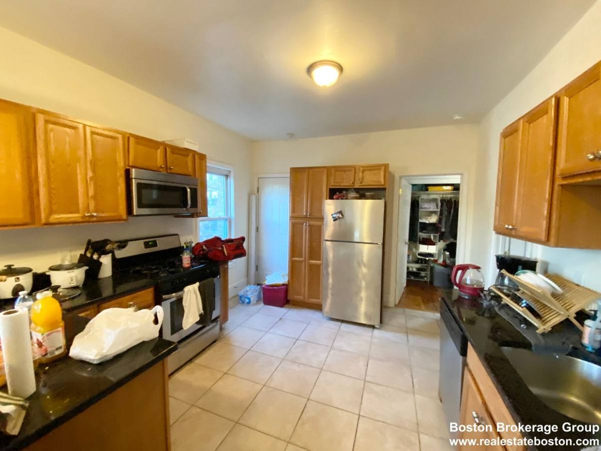 Apartment for rent at 54 Delle Ave #3C, Roxbury Crossing, MA 02120