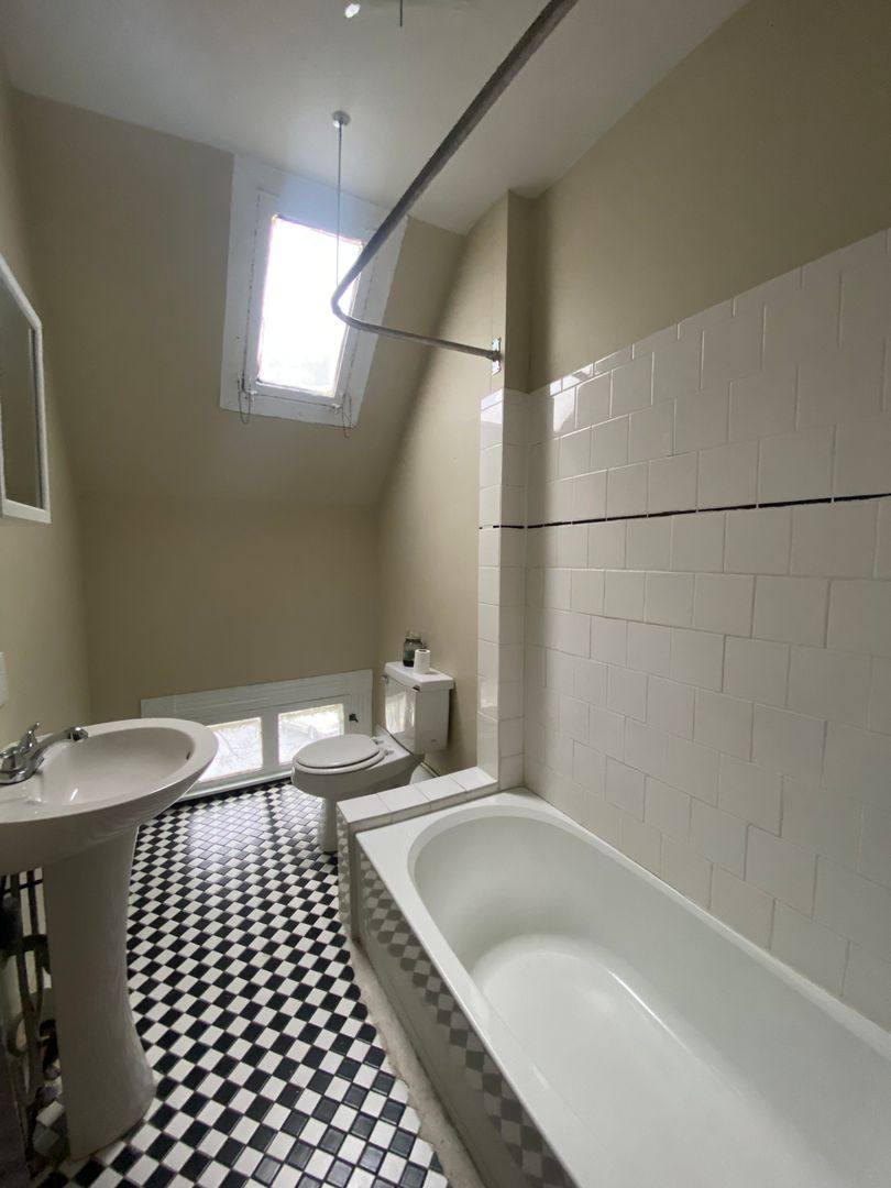 Apartment for rent at 271 Broadway, Providence, RI 02909