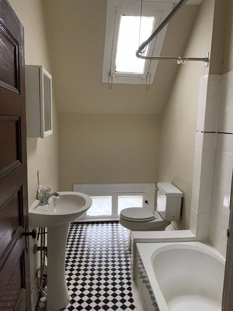 Apartment for rent at 271 Broadway, Providence, RI 02909