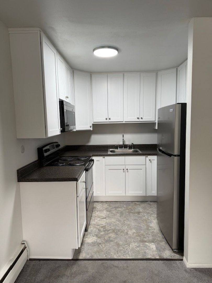 127 Fulton Ave, Poughkeepsie, NY 12603 - Apartment for Rent - Image 5