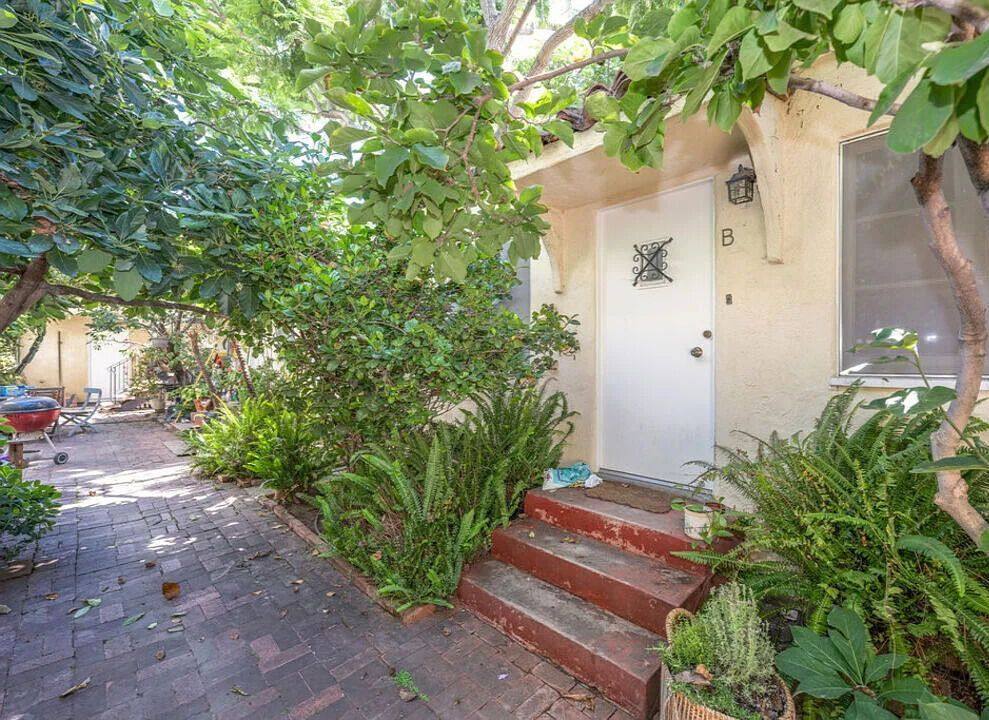 Apartment for rent at 1427 Euclid St #C, Santa Monica, CA 90404