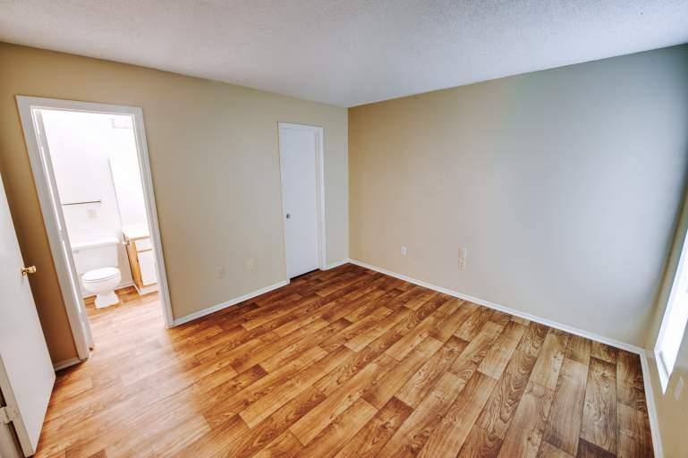 Apartment for rent at Landing on Farmhurst, 711 Farmhurst Dr, Charlotte, NC 28217