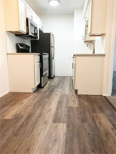 Apartment for rent at 1510 Newman Ave, Lakewood, OH 44107