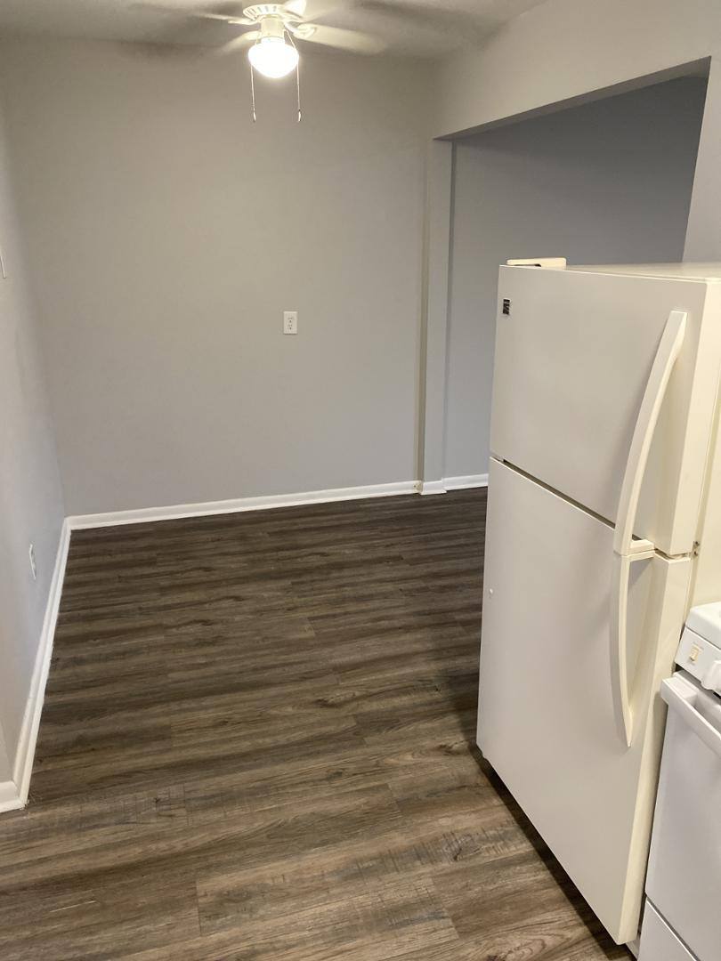 Apartment for rent at 135 W Hendricks St, Shelbyville, IN 46176