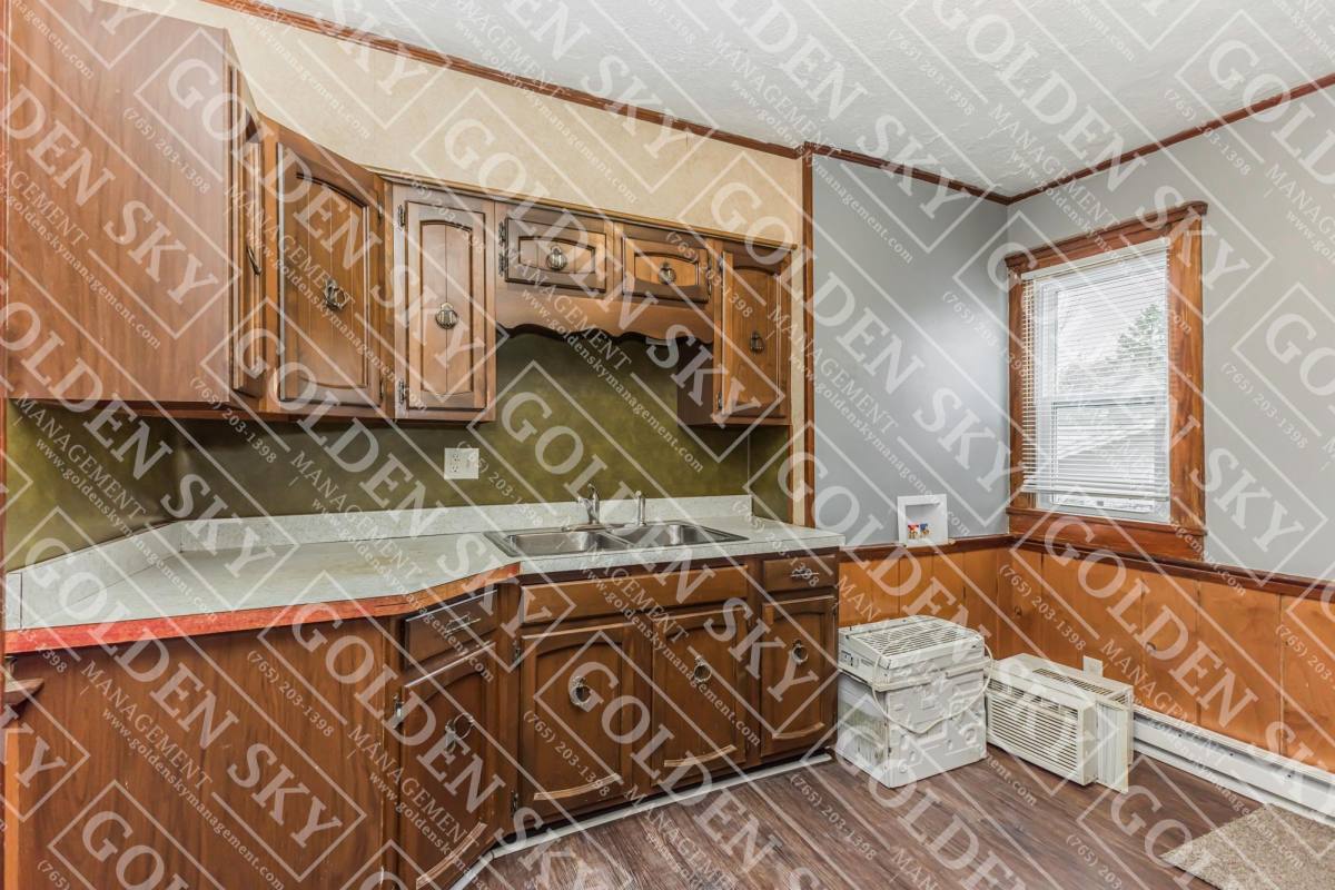 Apartment for rent at 412 W Howard St, Muncie, IN 47305