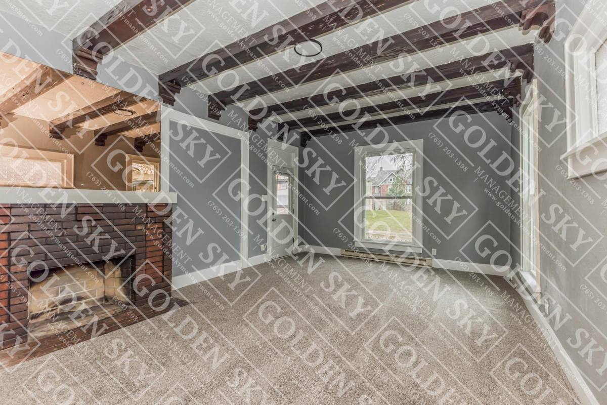 Apartment for rent at 412 W Howard St, Muncie, IN 47305