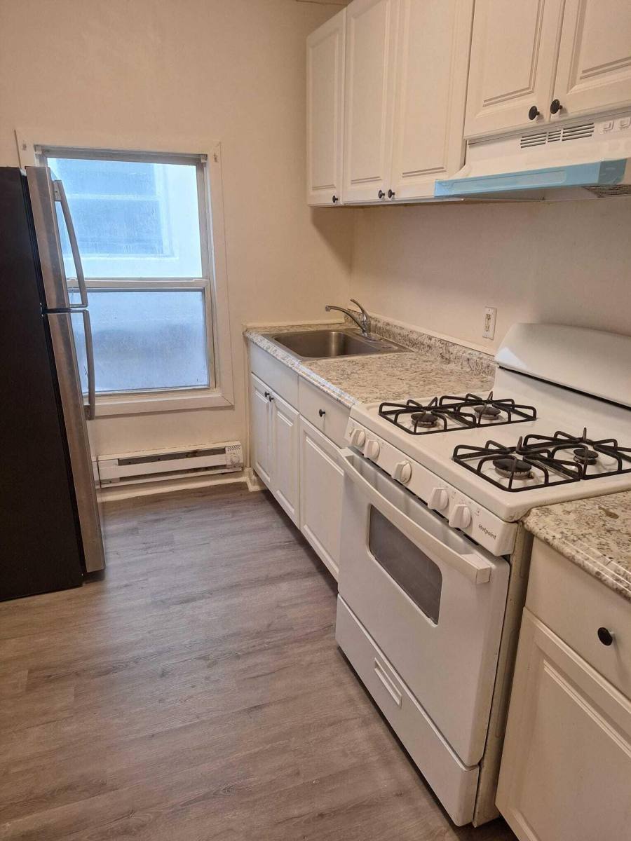 Apartment for rent at 1722 Atlantic Ave, Atlantic City, NJ 08401