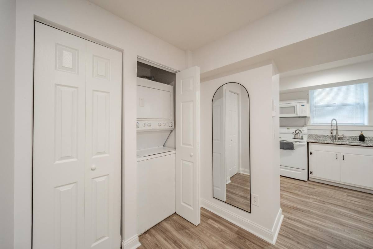 Apartment for rent at Grace Manor, 234 9th St, Indianapolis, IN 46204