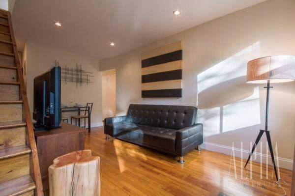 Townhouse for rent at 350 E 19th St #3A, New York, NY 10003