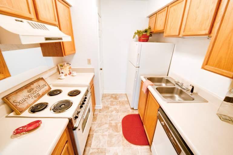 Apartment for rent at Sharon Ridge, 1937 Sharon Rd W #RAMBLEWOOD, Charlotte, NC 28210
