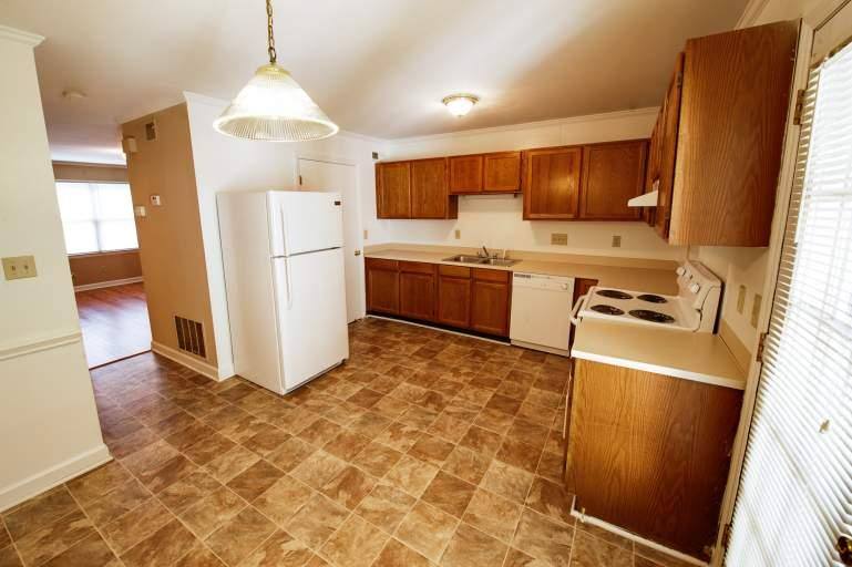 Townhouse for rent at Courtyard, 5300 Montague St #SAVANA, Charlotte, NC 28205