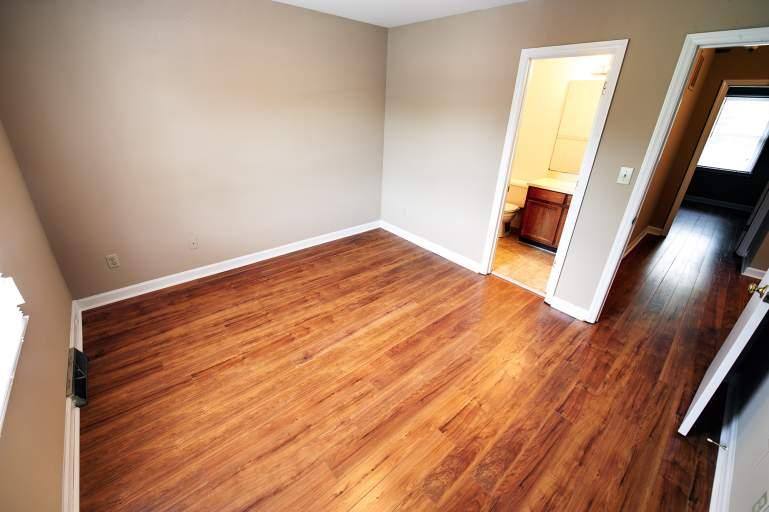 Townhouse for rent at Courtyard, 5300 Montague St #SAVANA, Charlotte, NC 28205