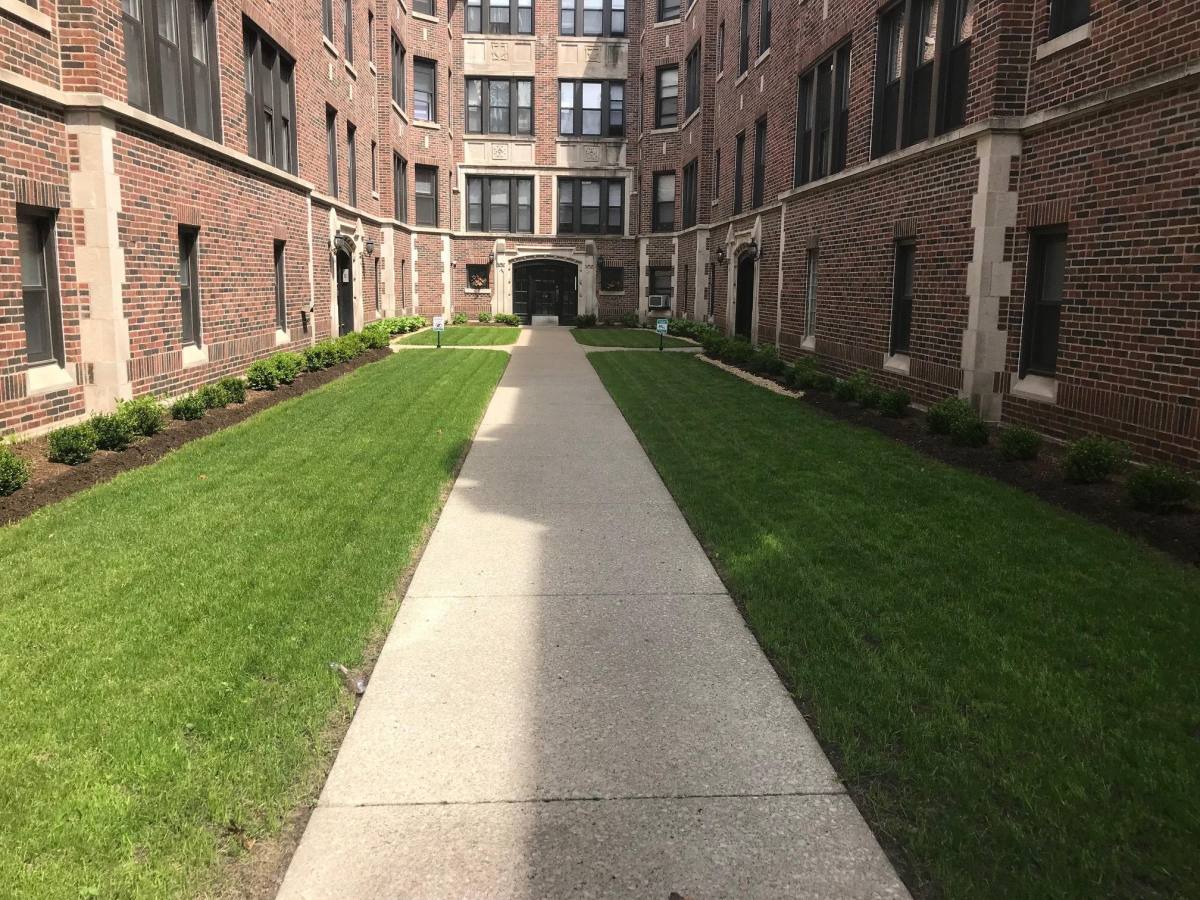 Apartment for rent at 5515-25 S Everett Ave, Chicago, IL 60637