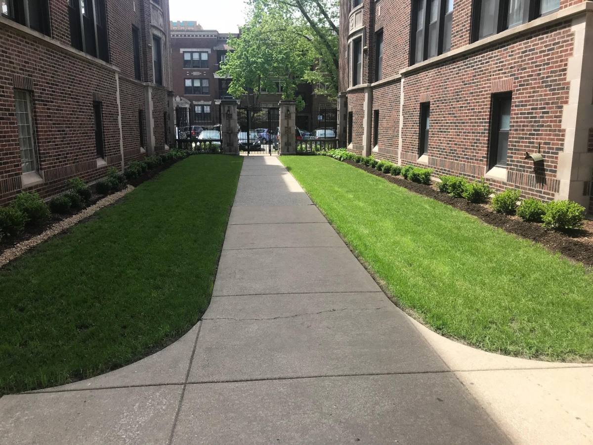 Apartment for rent at 5515-25 S Everett Ave, Chicago, IL 60637