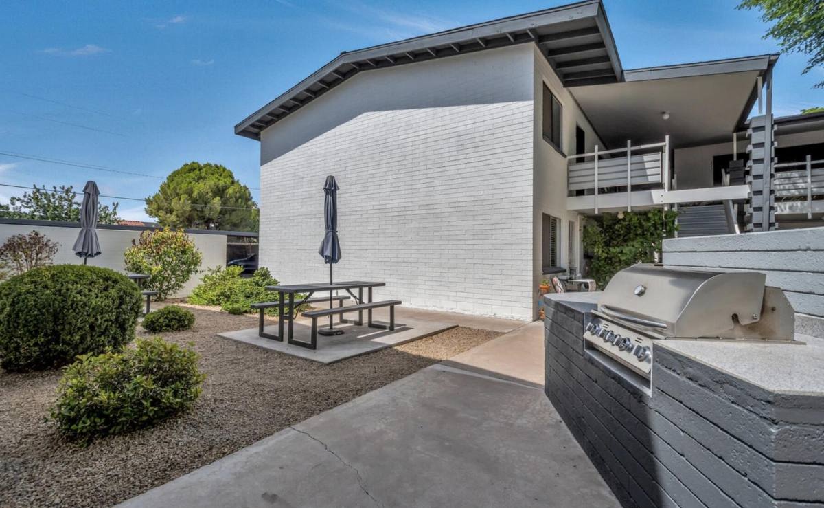House for rent at Montebello Gardens, 721 E Montebello Ave #225, Phoenix, AZ 85014