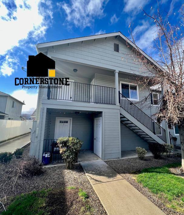 Apartment for rent at Countryside Village, 501 Briarwood Dr #6, Central Point, OR 97502