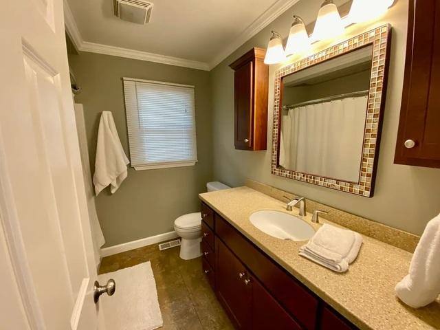 House for rent at Park View, 1304 N Broadway Ave, Urbana, IL 61801