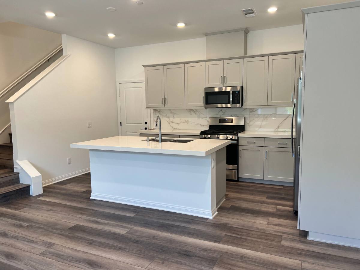 Townhouse for rent at 2165 Bluestone Circle #2165BLUESTONE, Chula Vista, CA 91913