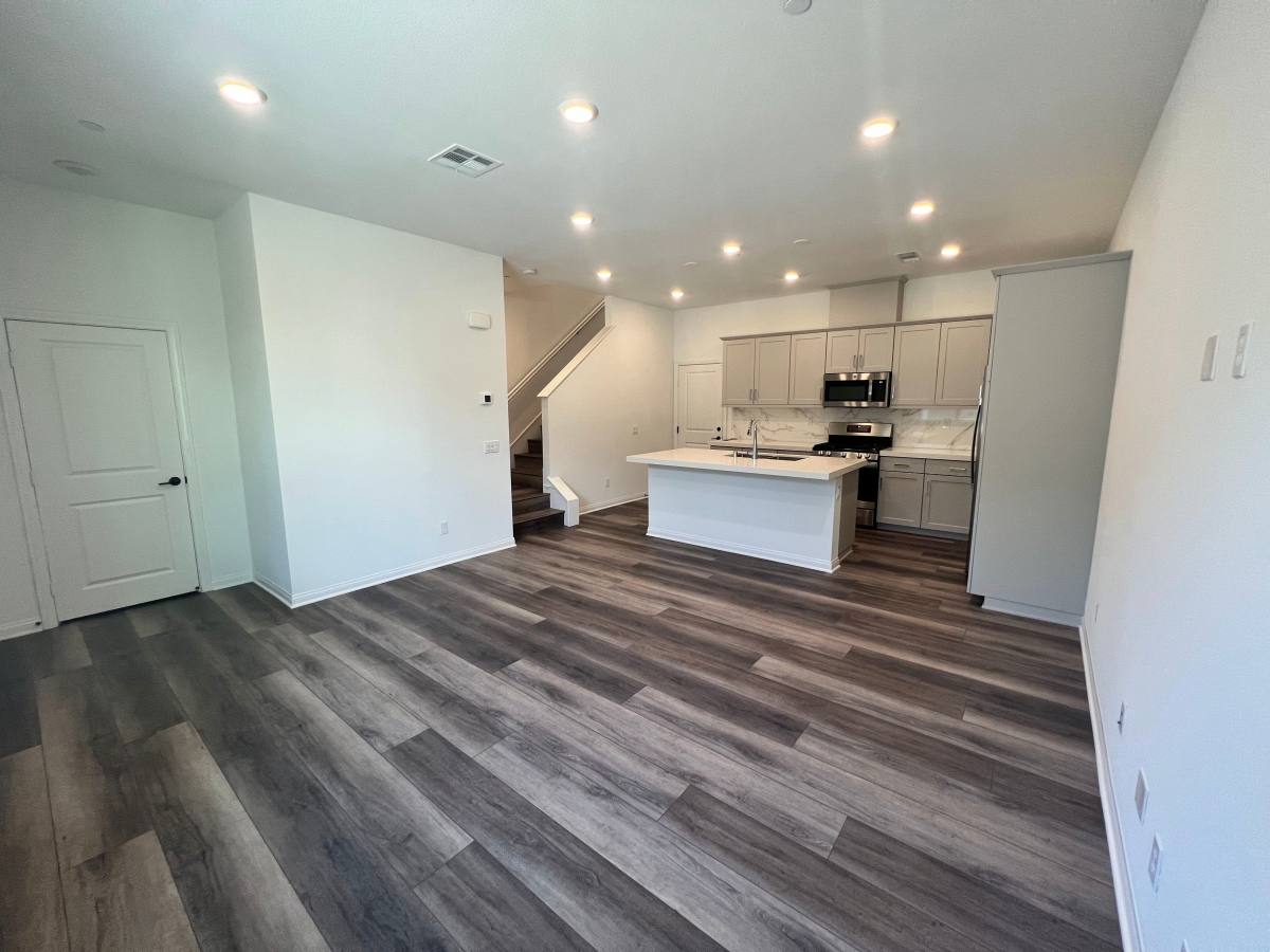Townhouse for rent at 2165 Bluestone Circle #2165BLUESTONE, Chula Vista, CA 91913