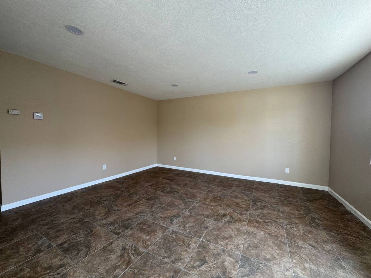 Apartment for rent at 1447 Pumalo St, San Bernardino, CA 92404