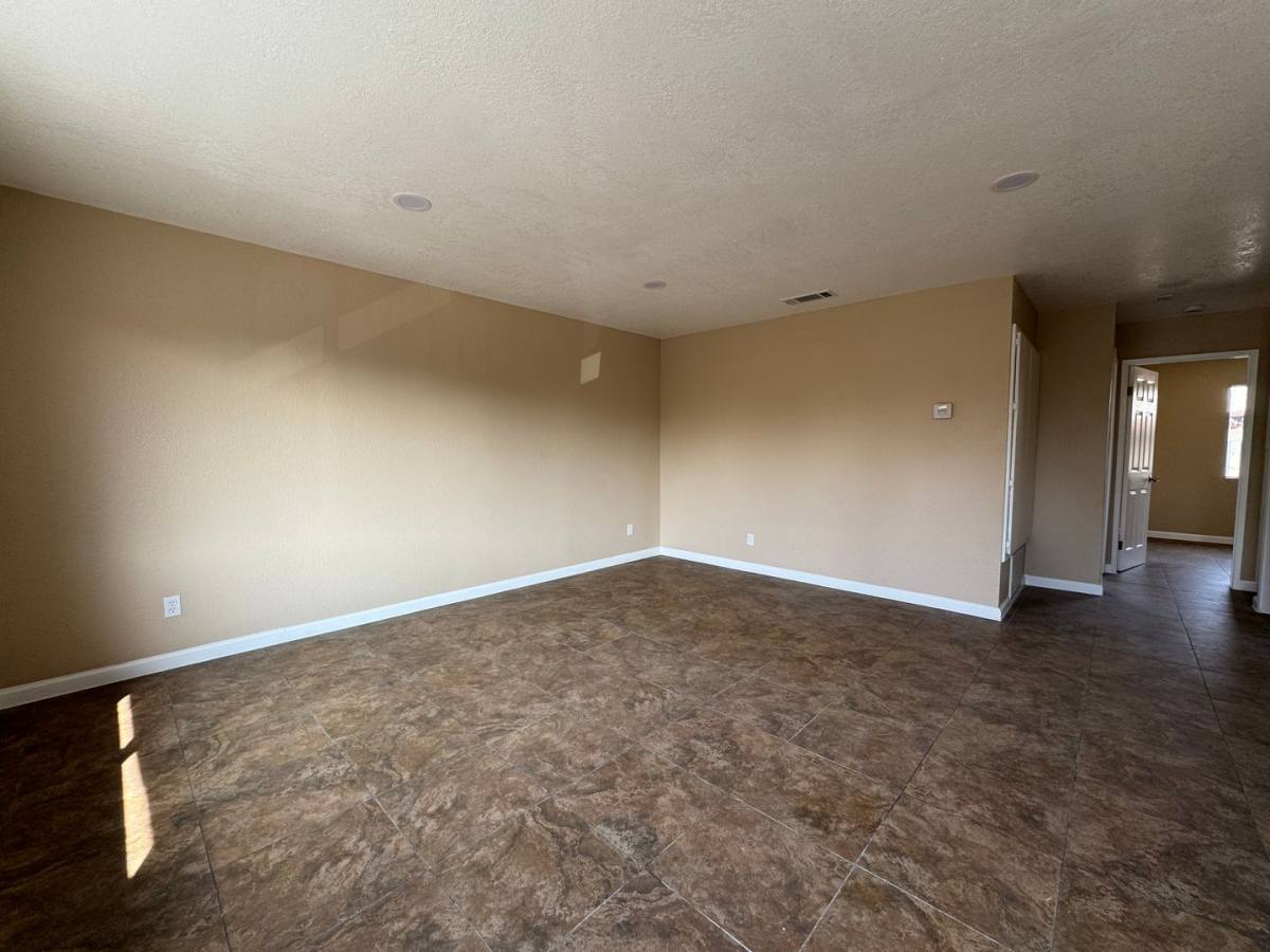 Apartment for rent at 1447 Pumalo St, San Bernardino, CA 92404