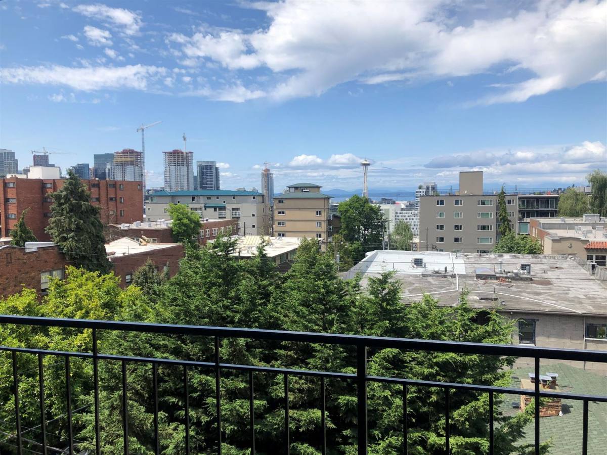 Apartment for rent at 501 Summit Ave E, Seattle, WA 98102
