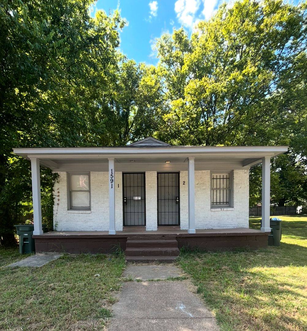 Apartment for rent at 1591 Locust, Memphis, TN 38108