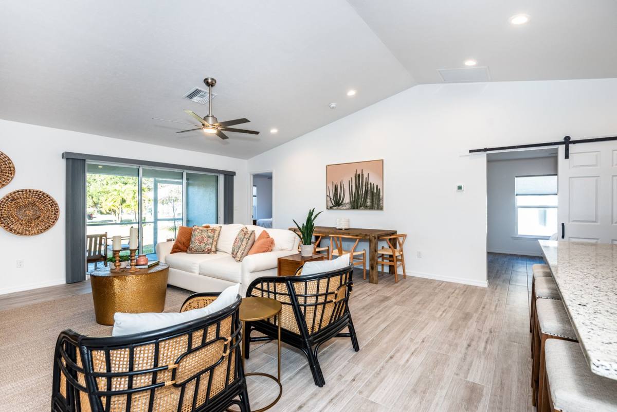 Apartment for rent at 219 Lewis Circle, Punta Gorda, FL 33950