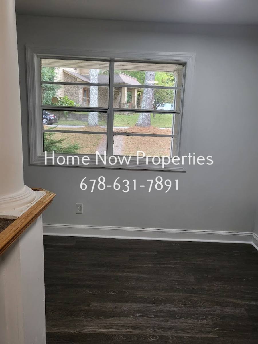 Apartment for rent at 1414 Euclid Ave, Atlanta, GA 30307