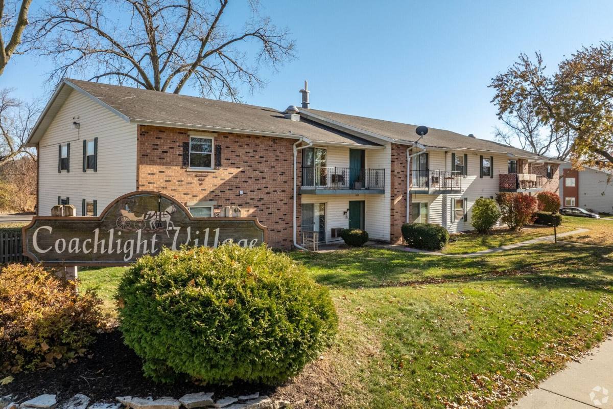 Apartment for rent at 2609-2613 Pheasant Ridge Trail, Madison, WI 53713