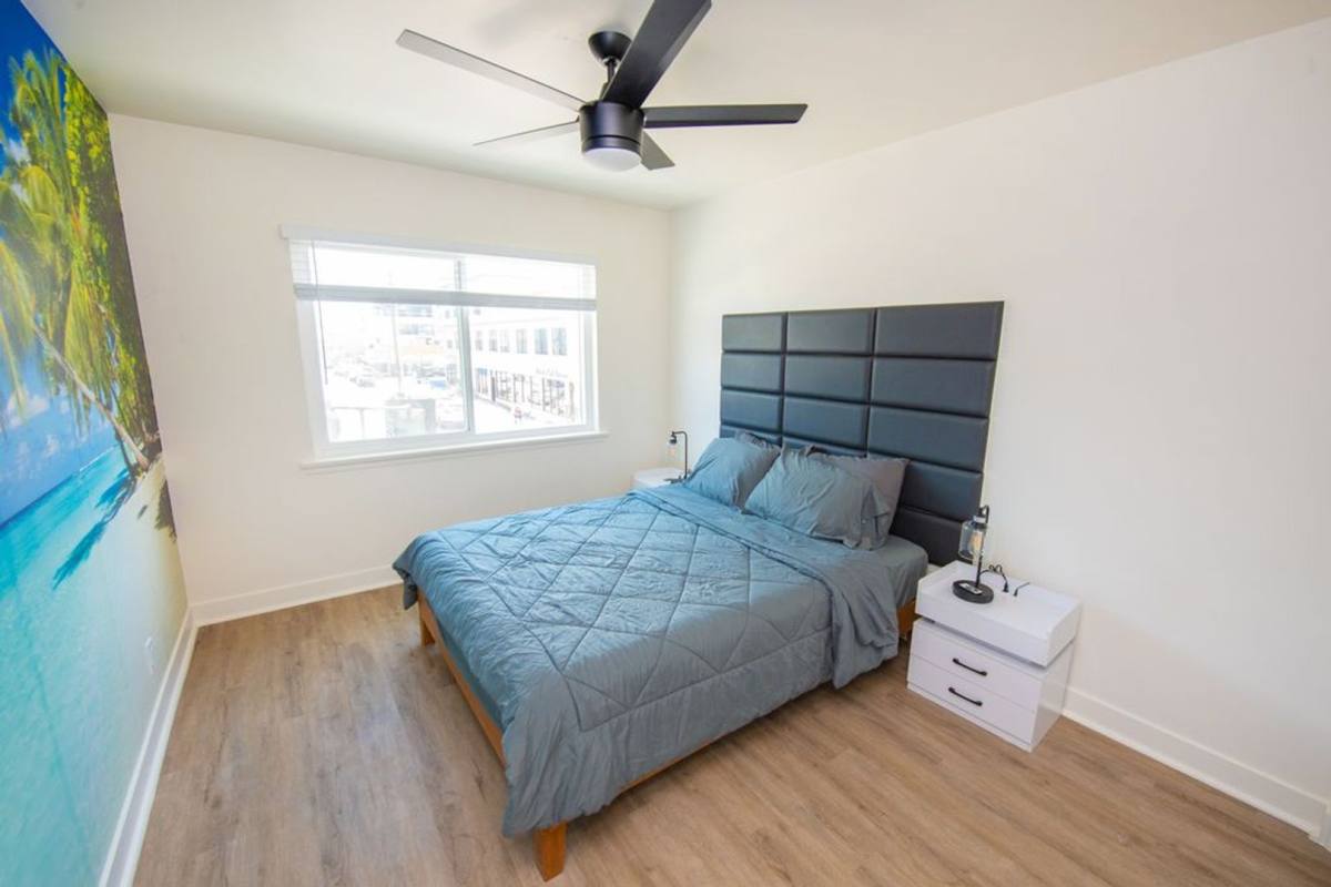 Apartment for rent at 3076-3080 University Ave, San Diego, CA 92104