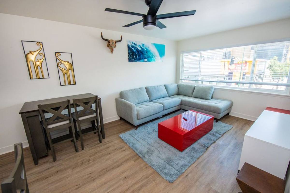 Apartment for rent at 3076-3080 University Ave, San Diego, CA 92104
