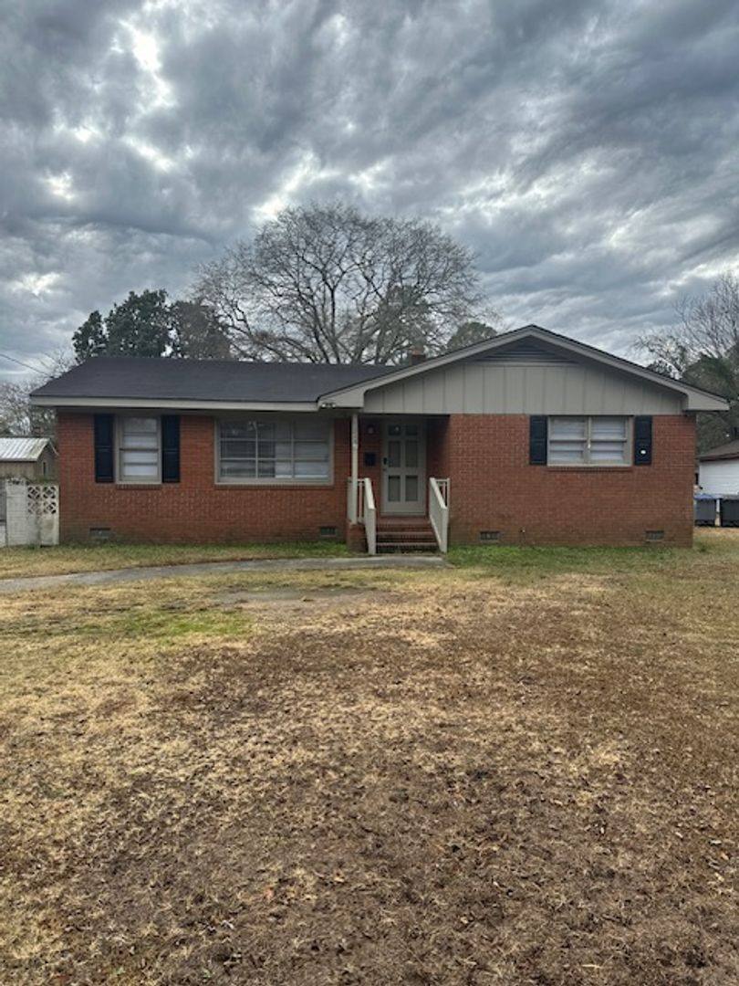 House for rent at 1228 York St, Rocky Mount, NC 27803