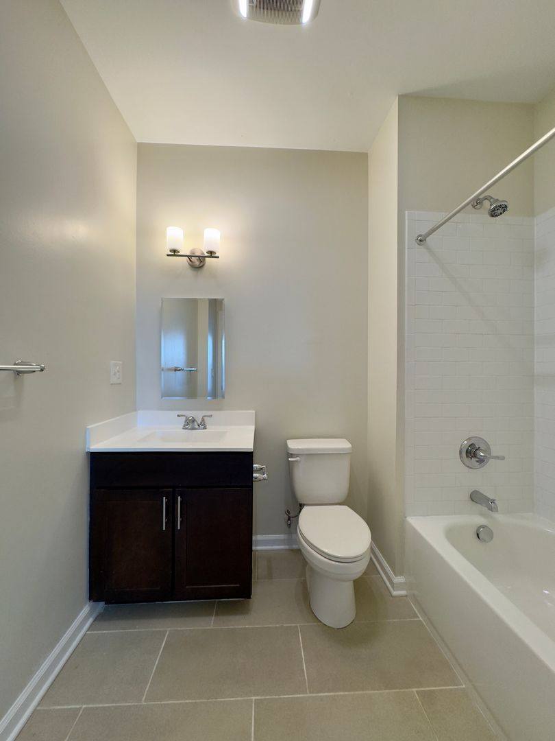 Apartment for rent at 4909 Hamilton Ave, Baltimore, MD 21206