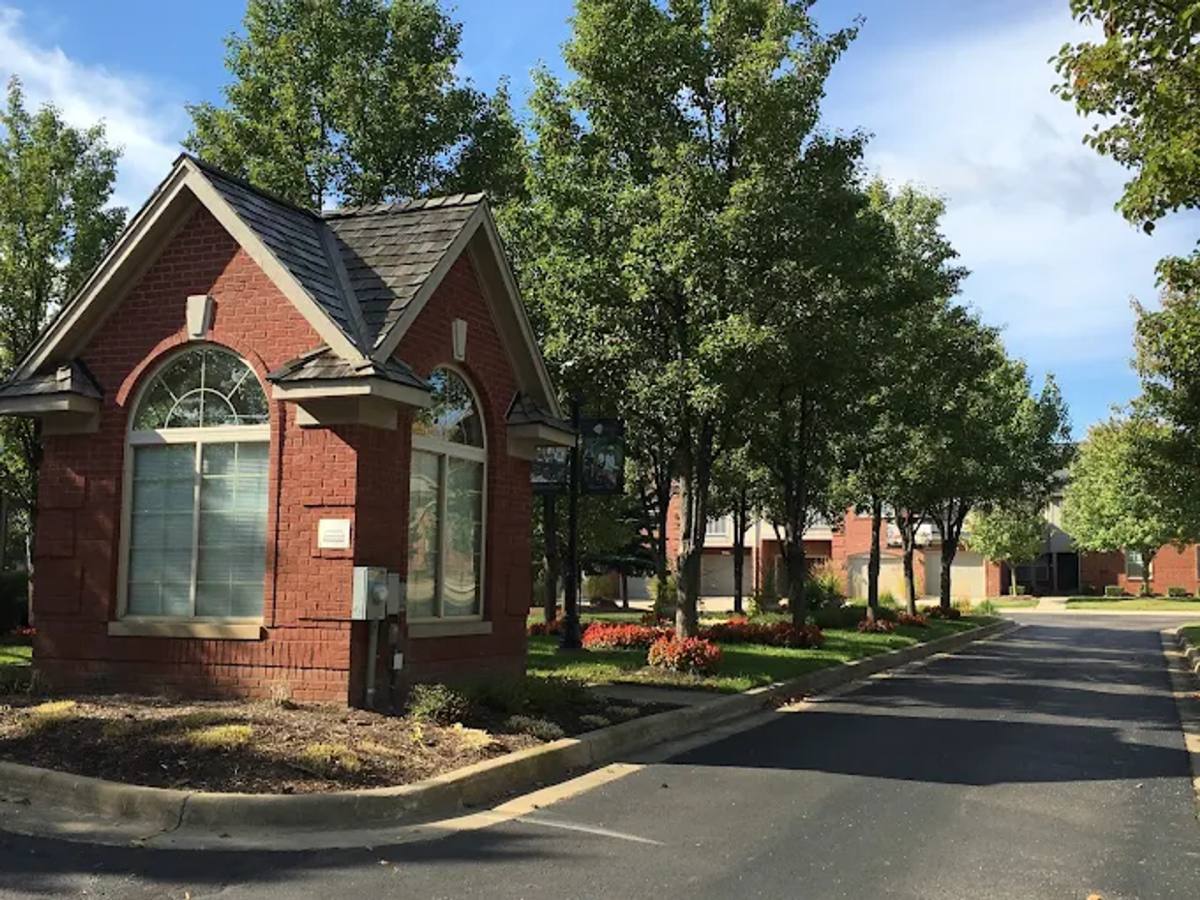 Apartment for rent at 56114 Stoney Place Dr, Utica, MI 48316