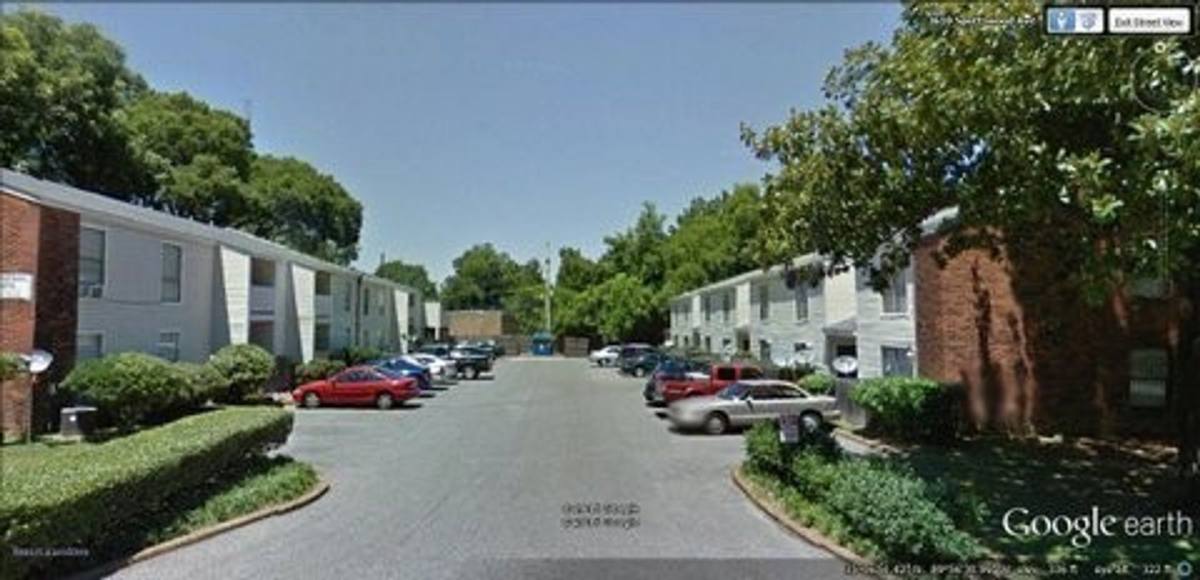Apartment for rent at 3602- 3616 Spottswood, Memphis, TN 38111
