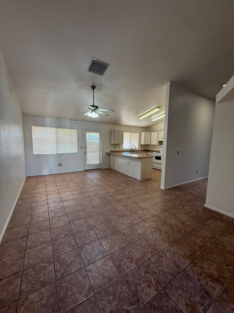House for rent at 2791 W Redmond Dr, Tucson, AZ 85742