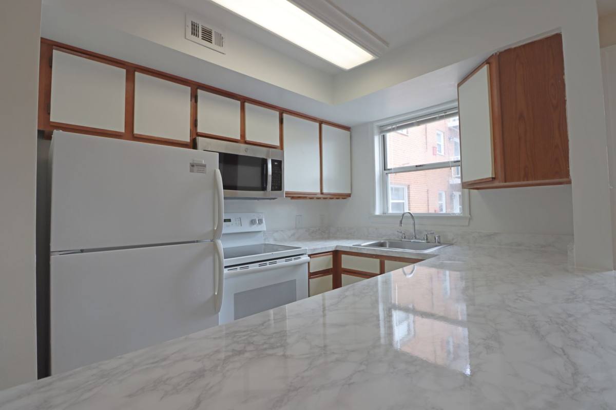 Apartment for rent at 1660 N 21st Rd, Arlington, VA 22209