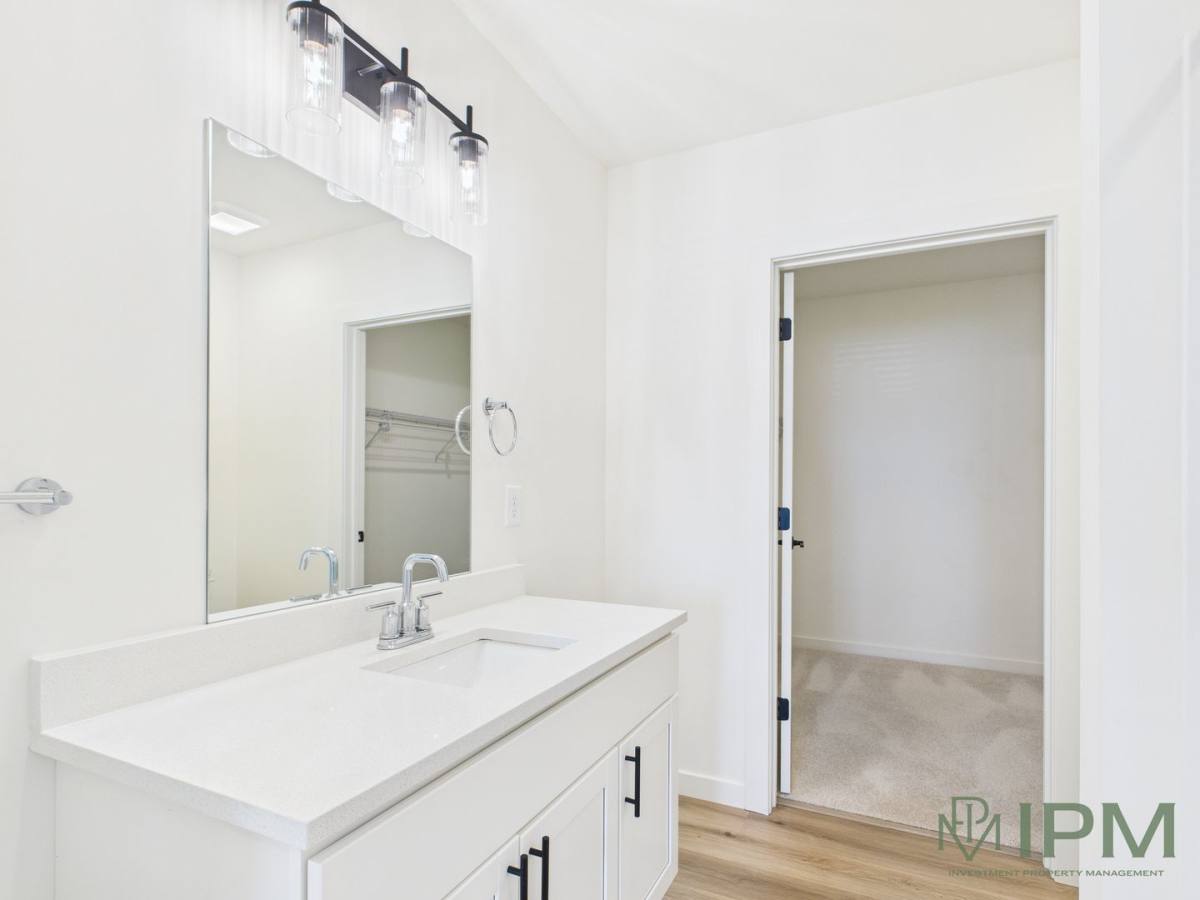 Apartment for rent at 105 N St John's Church Rd, Camp Hill, PA 17011