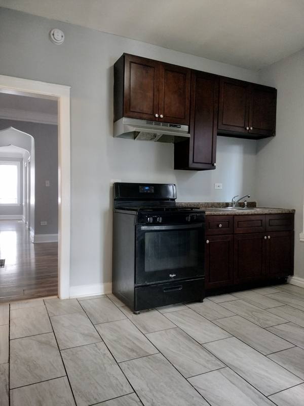 House for rent at 705 E 92nd St, Chicago, IL 60619