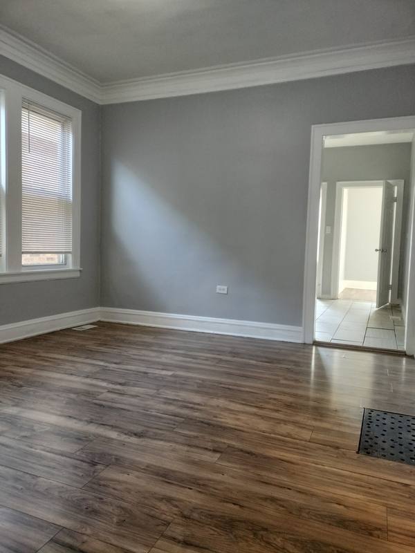 House for rent at 705 E 92nd St, Chicago, IL 60619