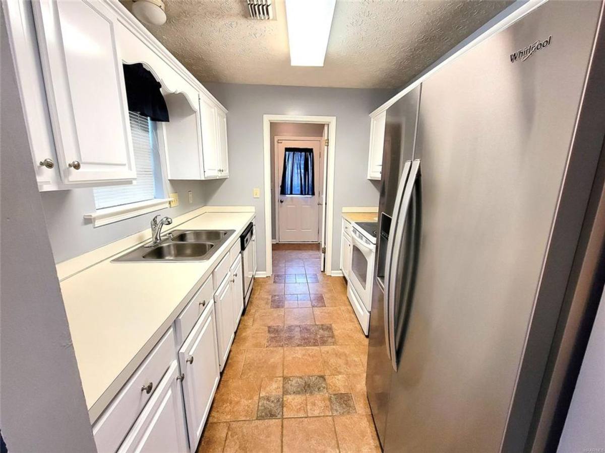 House for rent at 3248 Meadow Walk Lane, Montgomery, AL 36116