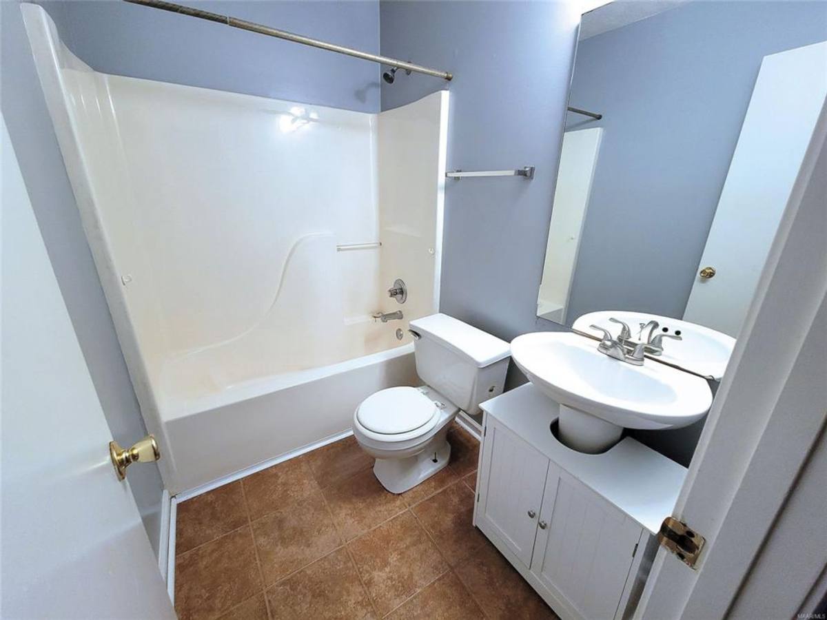 House for rent at 3248 Meadow Walk Lane, Montgomery, AL 36116