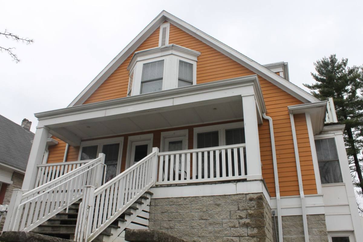 Apartment for rent at 1117 N College Ave, Bloomington, IN 47404