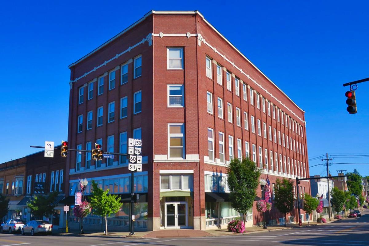 Apartment for rent at 1 E Main St, Ashland, OH 44805