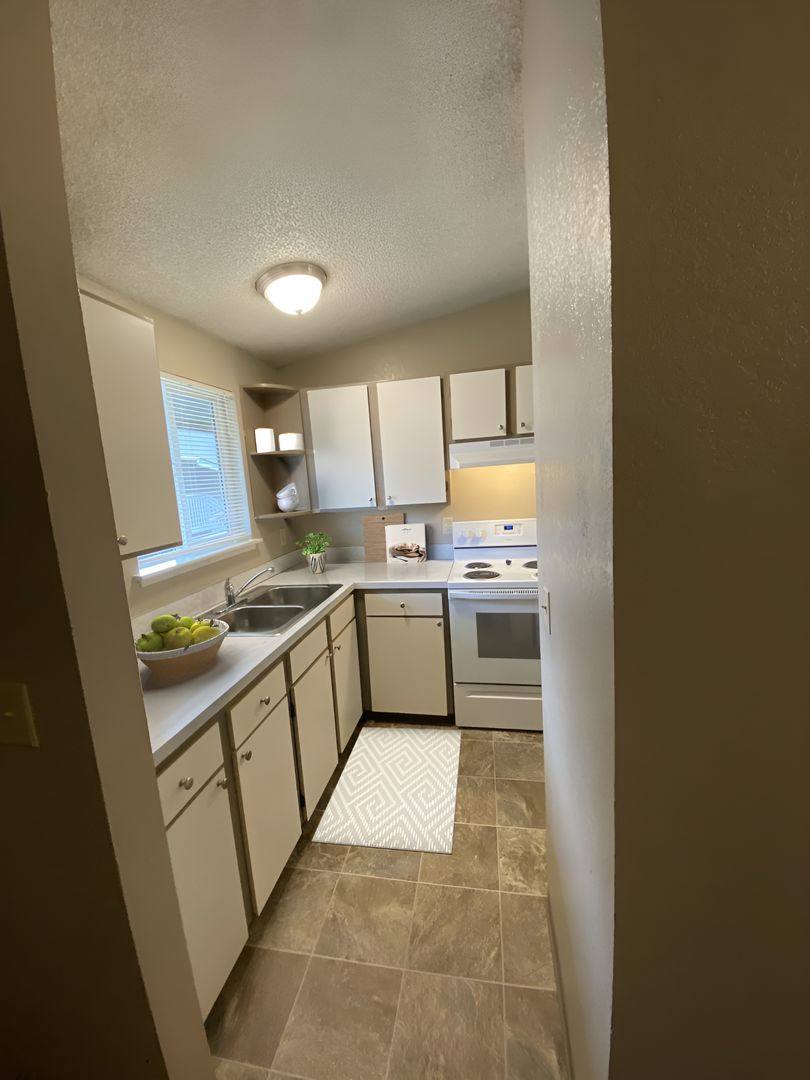 Apartment for rent at 201A Valleyview, Selah, WA 98942