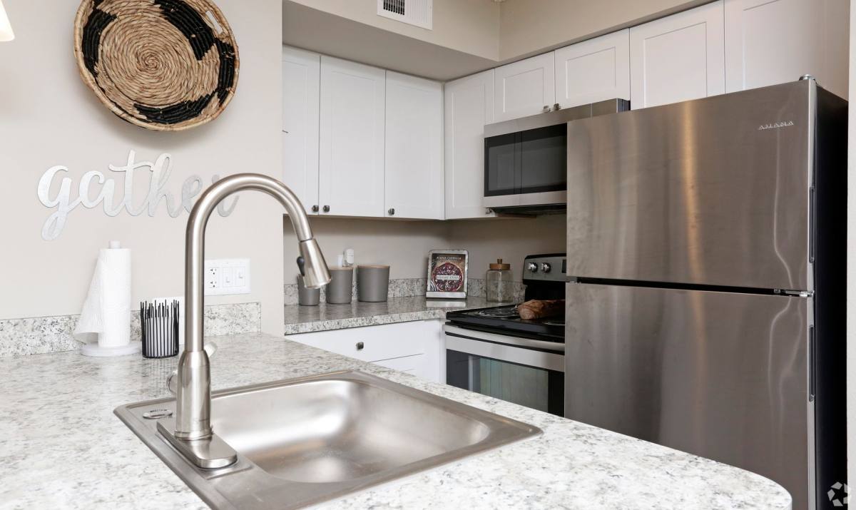 Apartment for rent at 7325 Goldenpointe Blvd, Orlando, FL 32807