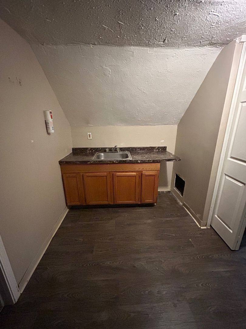 Apartment for rent at 2231 W 104 St, Cleveland, OH 44102